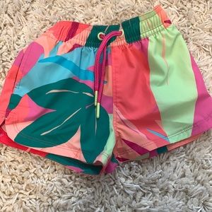 VGU vineyard vines girls shorts size 2T